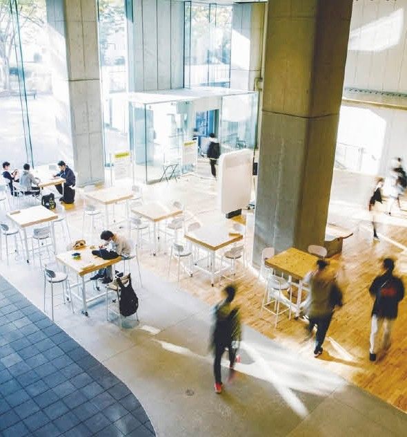 城西大学キャンパス カフェスペース